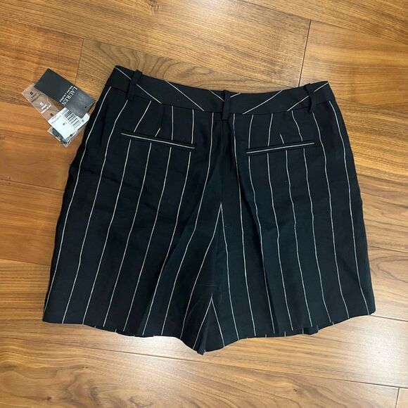 Ralph Lauren Black and white Striped Women's Shorts size 6 NWT - Picture 7 of 10